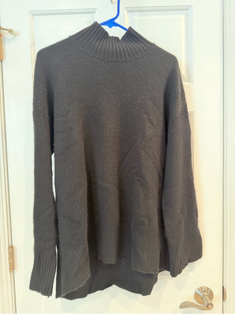 Black Women's Cashmere Sweater